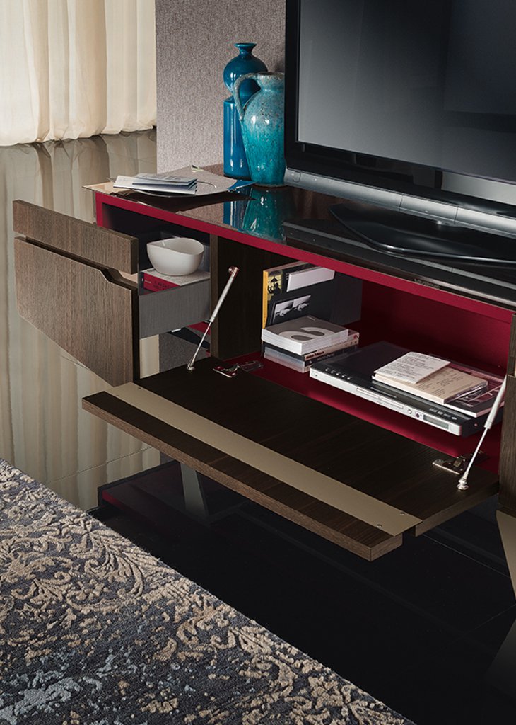 ACCADEMIA ENTERTAINMENT