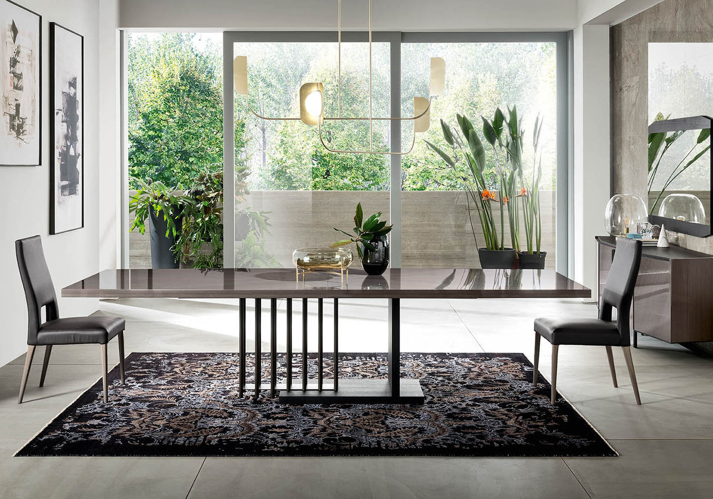 Olimpia Dining Collection