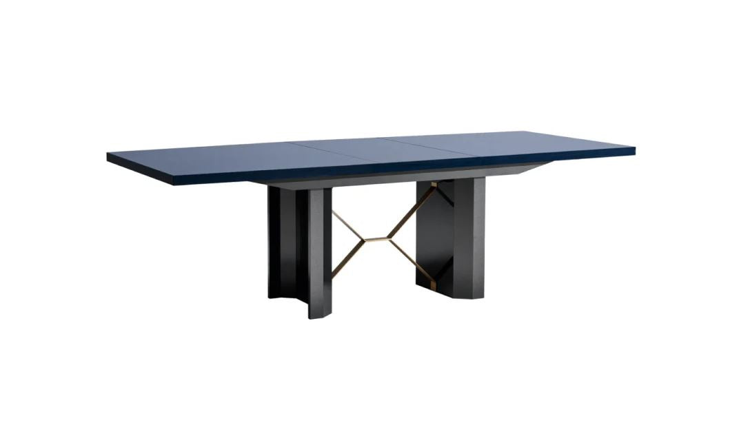 Oceanum Dining Table