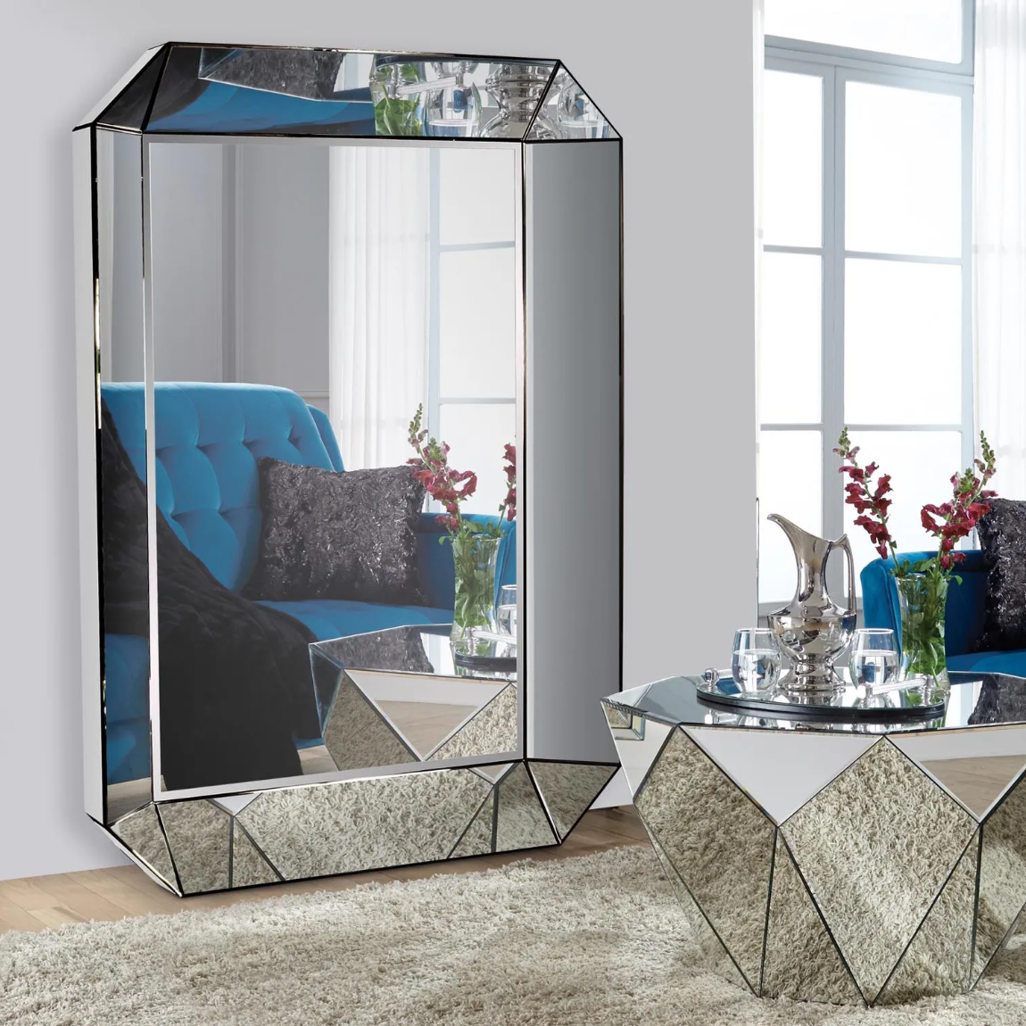 Sybil Mirror
